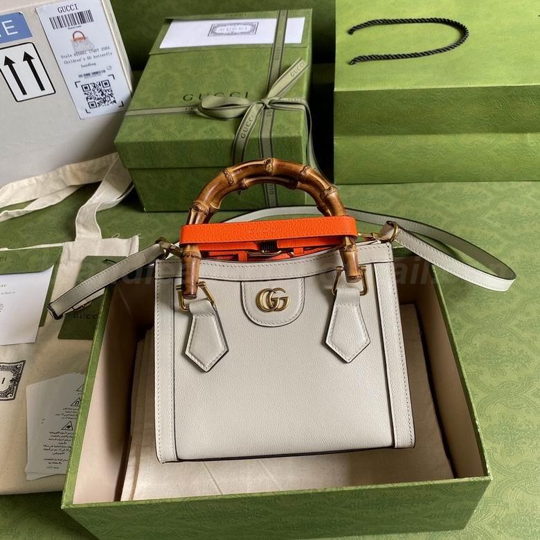 Gucci Handbags 70